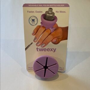 Purple Wearable Nail Polish Holder faster easier no mess tweexy fits all bottles